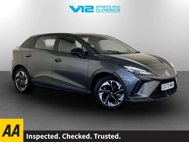 MG MG4 64kWh SE Long Range Auto 5dr