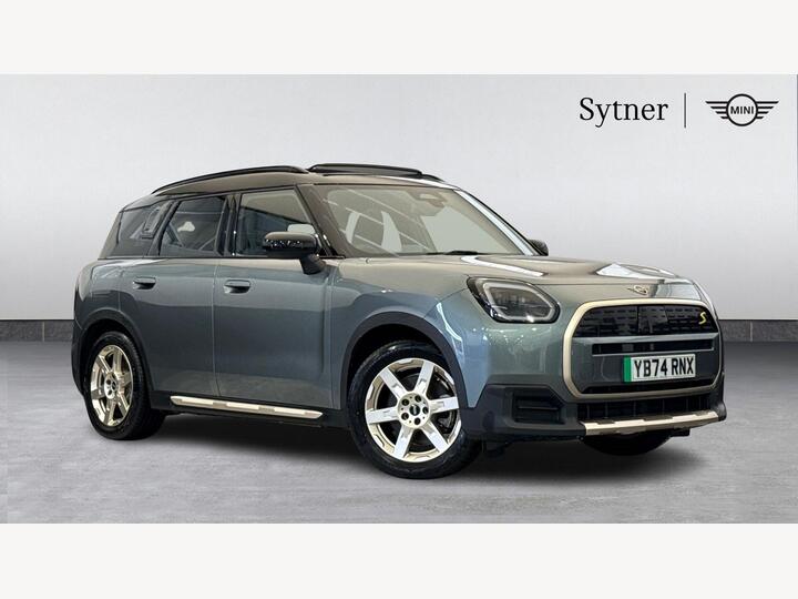 MINI Countryman SE 66.5kWh Exclusive Auto ALL4 5dr
