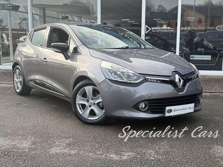 Renault CLIO 0.9 TCe Dynamique MediaNav Euro 5 (s/s) 5dr Renault CLIO 0.9 TCe Dynamique MediaNav Euro 5 (s/s) 5dr