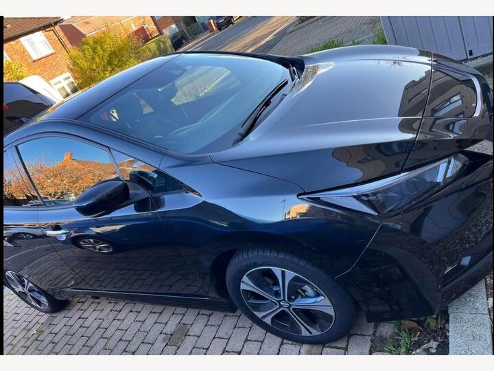 Nissan Leaf 40kWh Tekna Auto 5dr