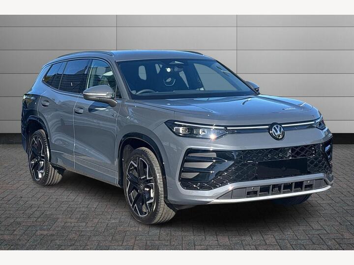 Volkswagen Tayron 1.5 TSI EHybrid 19.7kWh R-Line DSG Euro 6 (s/s) 5dr