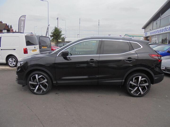 Nissan Qashqai 1.6 DCi Tekna 4WD Euro 6 (s/s) 5dr