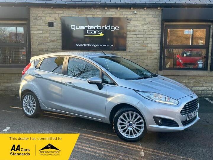 Ford Fiesta 1.0T EcoBoost Titanium Euro 5 (s/s) 5dr