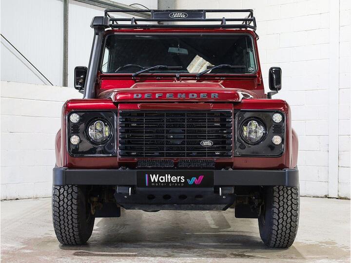 Land Rover Defender 110 2.2 TDCi XS Utility Wagon 4WD MWB Euro 5 5dr