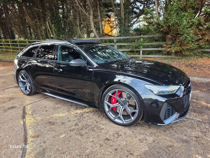 Audi RS6 Avant 4.0 TFSI V8 Performance Carbon Vorsprung Tiptronic Quattro Euro 6 (s/s) 5dr Audi RS6 Avant 4.0 TFSI V8 Performance Carbon Vorsprung Tiptronic Quattro Euro 6 (s/s) 5dr