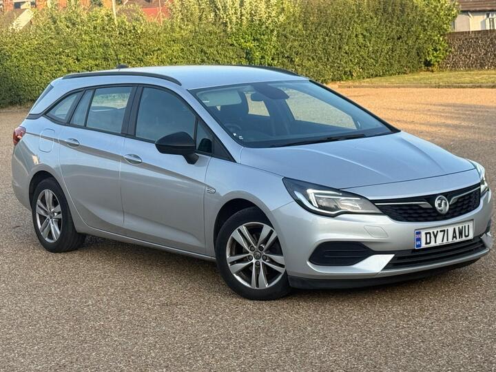 Vauxhall Astra 1.5 Turbo D Business Edition Nav Sports Tourer Euro 6 (s/s) 5dr