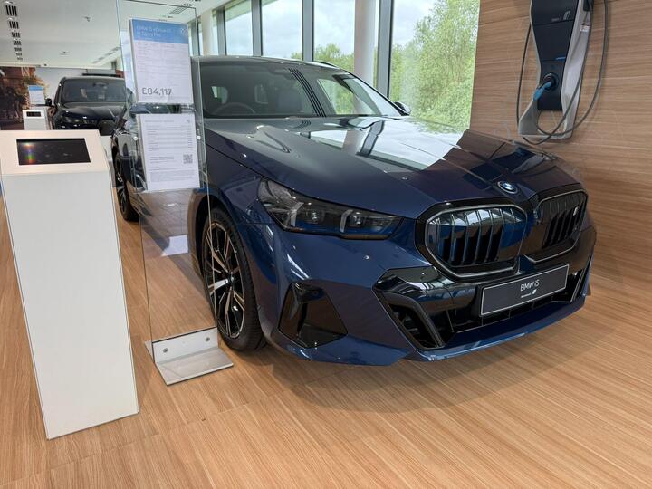 BMW I5 40 83.9kWh M Sport Pro Touring Auto EDrive 5dr (11kW Charger)