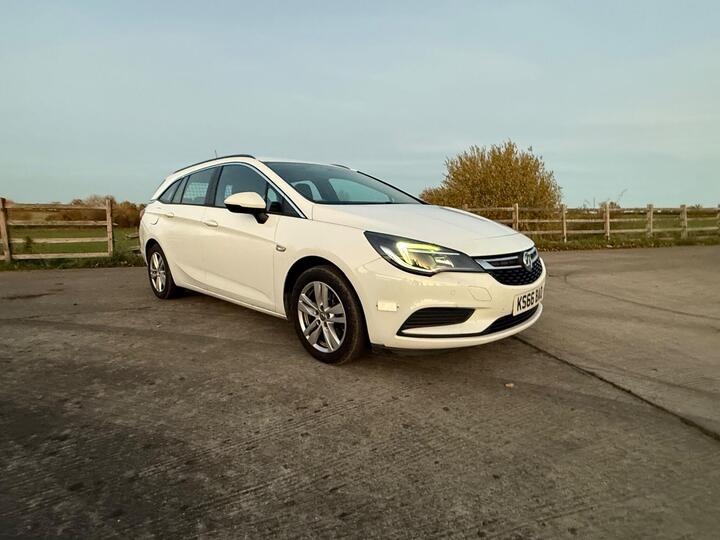 Vauxhall Astra 1.6 CDTi Tech Line Sports Tourer Euro 6 (s/s) 5dr