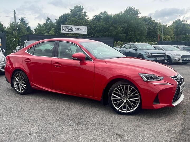 Lexus IS 2.5 300h E-CVT Euro 6 (s/s) 4dr