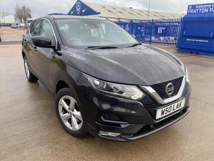 Nissan Qashqai 1.3 DIG-T Acenta Premium Euro 6 (s/s) 5dr
