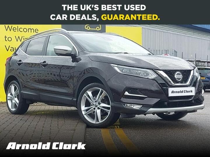 Nissan Qashqai 1.3 DIG-T N-Motion Euro 6 (s/s) 5dr