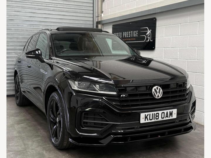 Volkswagen TOUAREG 3.0 TDI V6 R-Line Tech Tiptronic 4Motion Euro 6 (s/s) 5dr Volkswagen TOUAREG 3.0 TDI V6 R-Line Tech Tiptronic 4Motion Euro 6 (s/s) 5dr