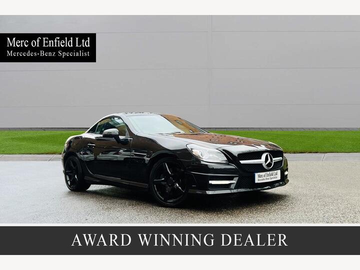 Mercedes-Benz SLK 1.8 SLK200 BlueEfficiency AMG Sport Euro 5 (s/s) 2dr Mercedes-Benz SLK 1.8 SLK200 BlueEfficiency AMG Sport Euro 5 (s/s) 2dr