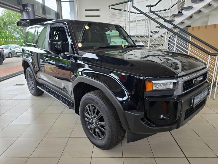 Toyota Land Cruiser 2.8D MHEV Invincible Auto 4WD Euro 6 (s/s) 5dr (LWB)
