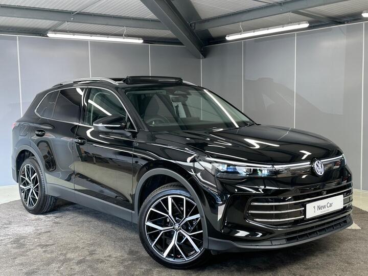 Volkswagen Tiguan 1.5 ETSI MHEV Elegance DSG Euro 6 (s/s) 5dr