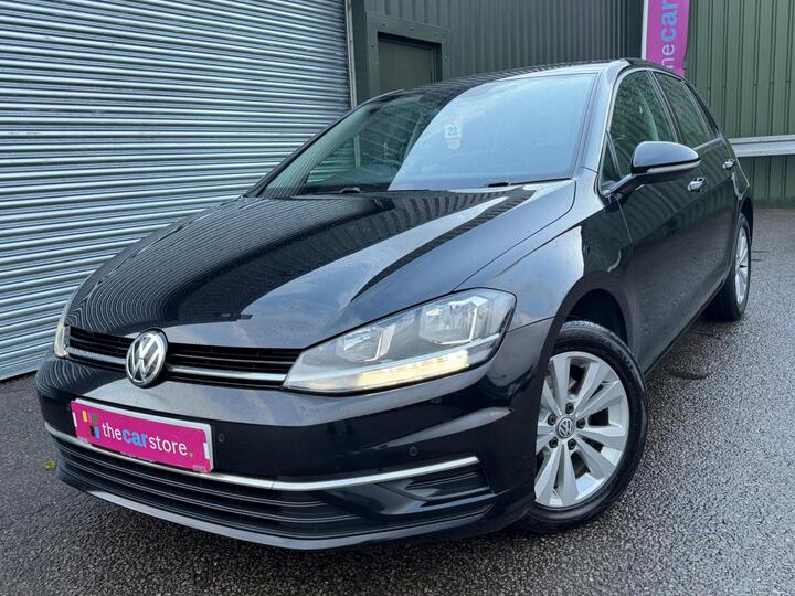 Volkswagen Golf 1.6 TDI BlueMotion Tech SE Nav Euro 6 (s/s) 5dr