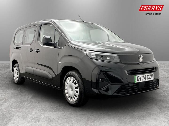 Vauxhall Combo Life 52kWh Design XL MPV Auto 5dr (7.4kW Charger) Vauxhall Combo Life 52kWh Design XL MPV Auto 5dr (7.4kW Charger)