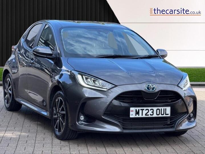 Toyota Yaris 1.5 VVT-h Design E-CVT Euro 6 (s/s) 5dr