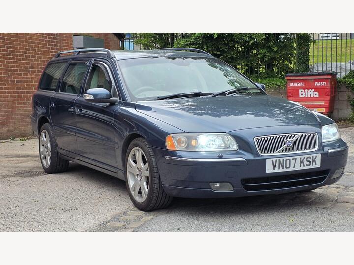 Volvo V70 2.4 D5 SE Lux Geartronic 5dr