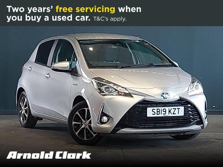 Toyota Yaris 1.5 VVT-h Icon Tech E-CVT Euro 6 (s/s) 5dr