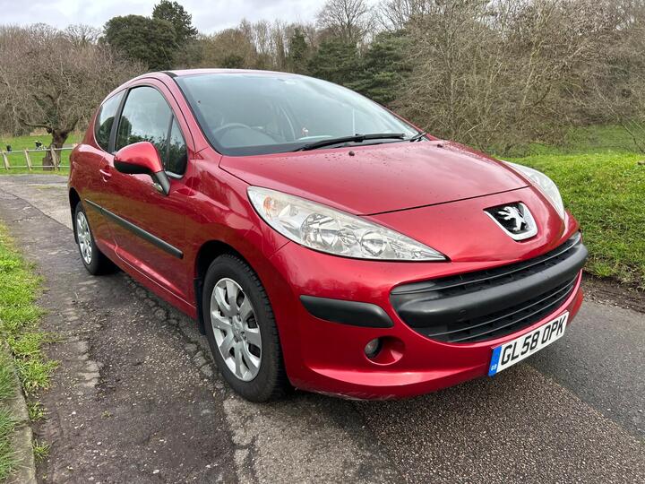 Peugeot 207 1.4 VTi S 3dr (a/c) Peugeot 207 1.4 VTi S 3dr (a/c)