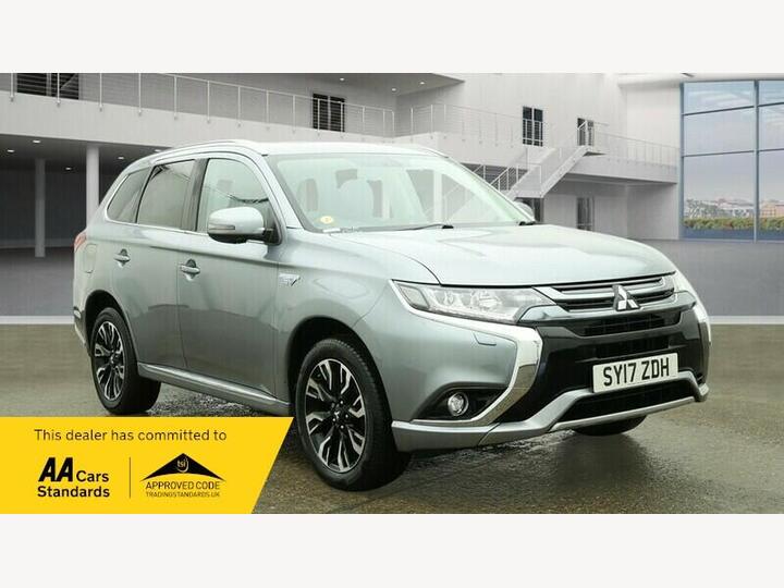 Mitsubishi Outlander 2.0h 12kWh 4h CVT 4WD Euro 6 (s/s) 5dr