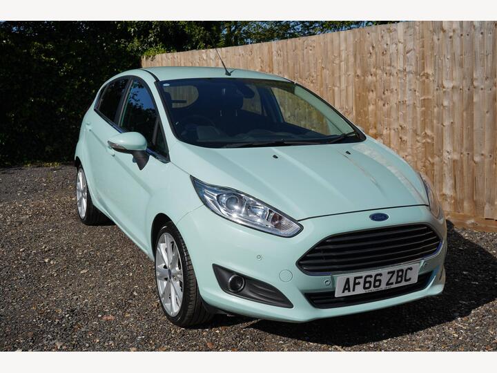 Ford FIESTA 1.0T EcoBoost Titanium Euro 6 (s/s) 5dr