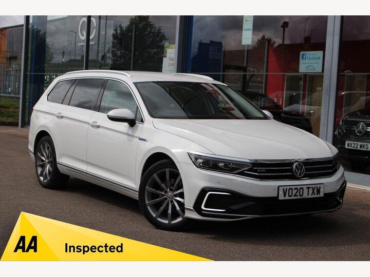 Volkswagen PASSAT 1.4 TSI 13kWh GTE Advance DSG Euro 6 (s/s) 5dr Volkswagen PASSAT 1.4 TSI 13kWh GTE Advance DSG Euro 6 (s/s) 5dr