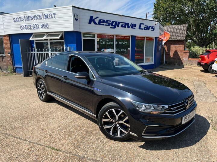 Volkswagen PASSAT 1.4 TSI 13kWh GTE DSG Euro 6 (s/s) 4dr