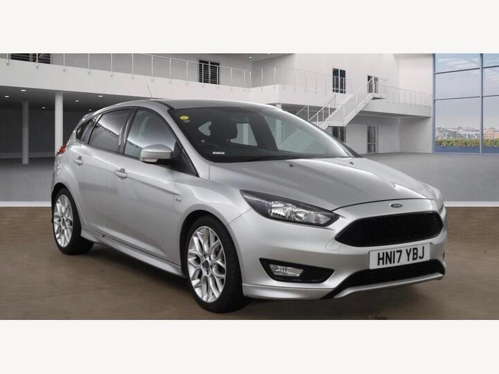 Ford Focus 1.0T EcoBoost ST-Line Euro 6 (s/s) 5dr