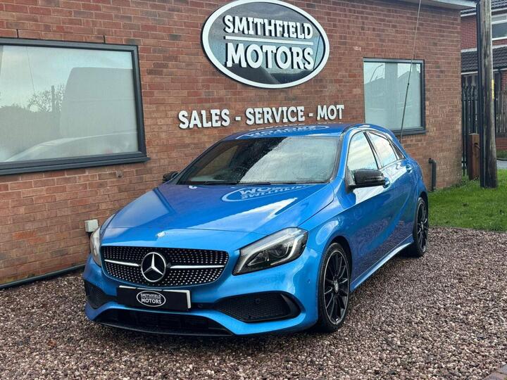 Mercedes-Benz A-CLASS 2.1 A200d AMG Line (Premium) Euro 6 (s/s) 5dr Mercedes-Benz A-CLASS 2.1 A200d AMG Line (Premium) Euro 6 (s/s) 5dr