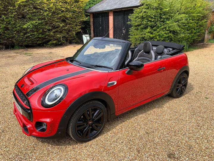 MINI Convertible 2.0 Cooper S Sport Steptronic Euro 6 (s/s) 2dr