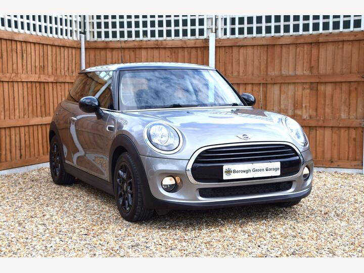 MINI Hatch 1.5 Cooper Steptronic Euro 6 (s/s) 3dr