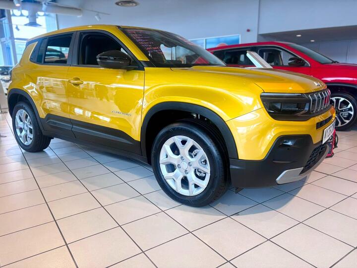 Jeep Avenger 1.2 E-Hybrid Altitude E-DCT Euro 6 (s/s) 5dr