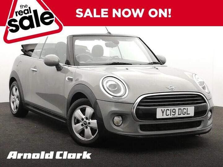 MINI Convertible 1.5 Cooper Classic Steptronic Euro 6 (s/s) 2dr