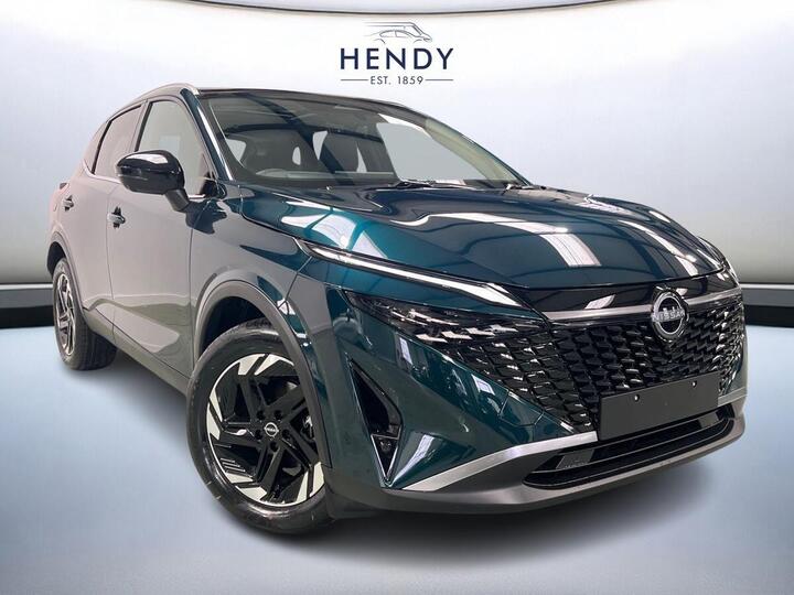 Nissan QASHQAI 1.3 DIG-T MH GLASS ROOF N-Connecta