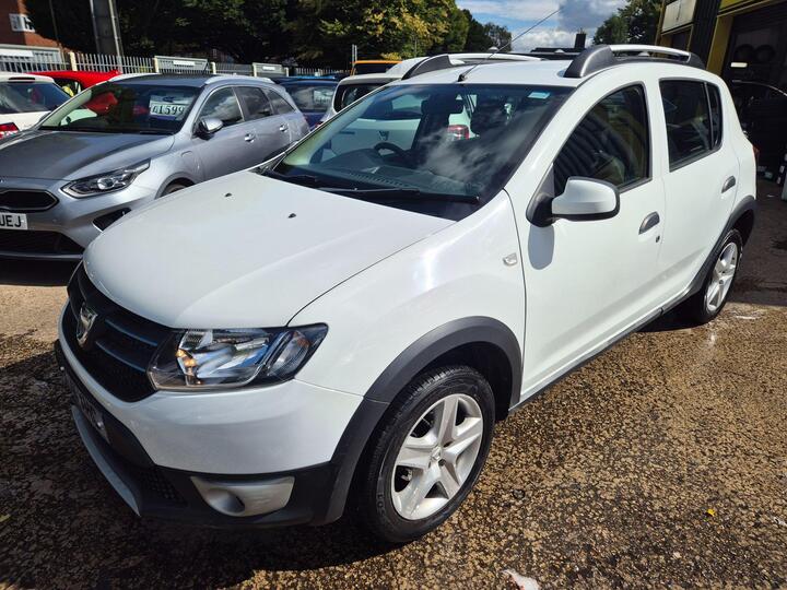 Dacia Sandero Stepway 0.9 TCe Laureate Euro 6 (s/s) 5dr