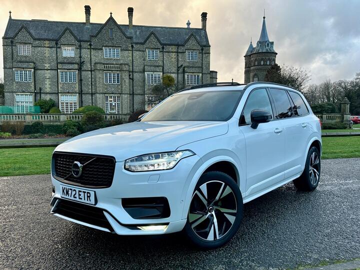 Volvo XC90 2.0 B5 MHEV Plus Auto 4WD Euro 6 (s/s) 5dr