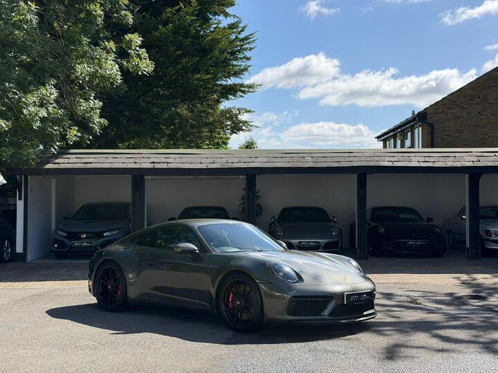 Porsche 911 3.0T 992 Carrera 4 GTS PDK 4WD Euro 6 (s/s) 2dr