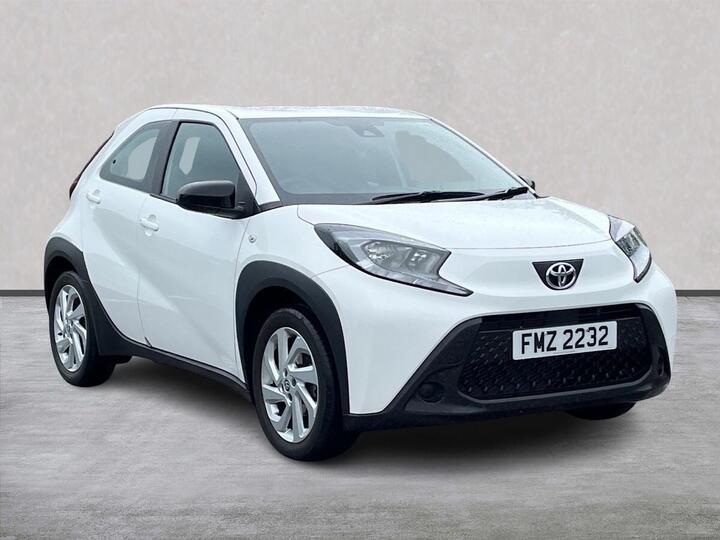 Toyota AYGO X 1.0 VVT-i Pure X-shift Euro 6 (s/s) 5dr
