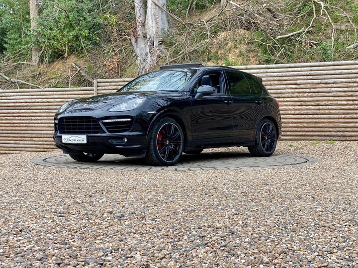 Porsche Cayenne 4.8 GTS TiptronicS 4WD Euro 5 (s/s) 5dr