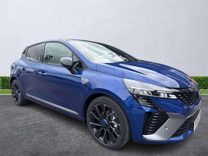 Renault CLIO 1.6 E-TECH Iconic Esprit Alpine Auto Euro 6 (s/s) 5dr