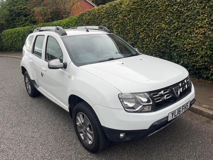Dacia Duster 1.2 TCe Laureate Euro 6 (s/s) 5dr
