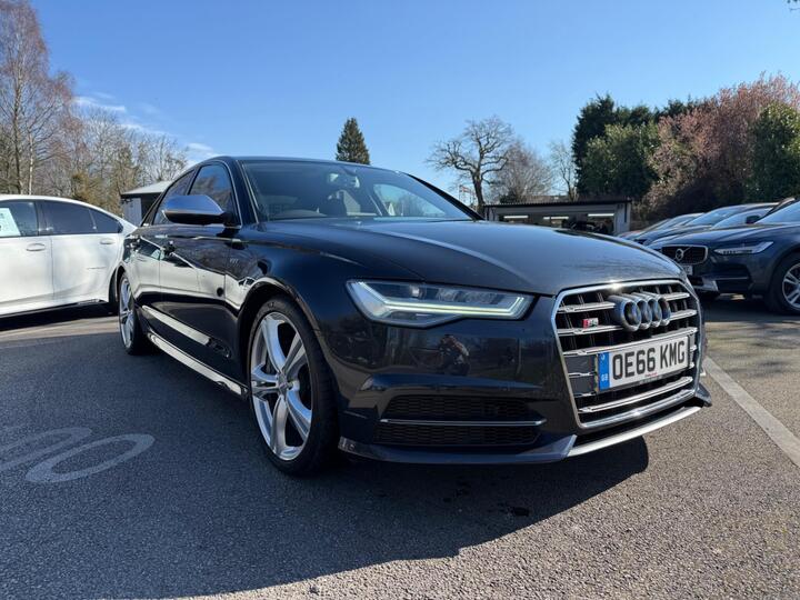 Audi S6 Saloon 4.0 TFSI V8 S Tronic Quattro Euro 6 (s/s) 4dr Audi S6 Saloon 4.0 TFSI V8 S Tronic Quattro Euro 6 (s/s) 4dr
