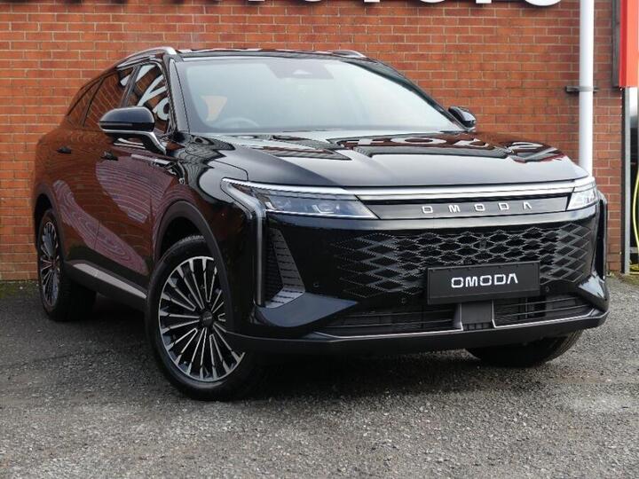 Omoda 9 1.5T SHS 34.46kWh Noble DHT3 4WD Euro 6 (s/s) 5dr