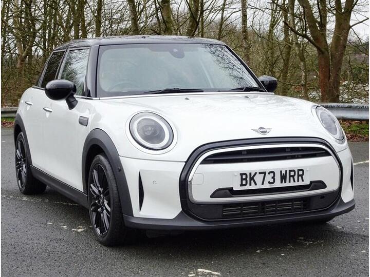 MINI Hatch 1.5 Cooper Exclusive Steptronic Euro 6 (s/s) 5dr