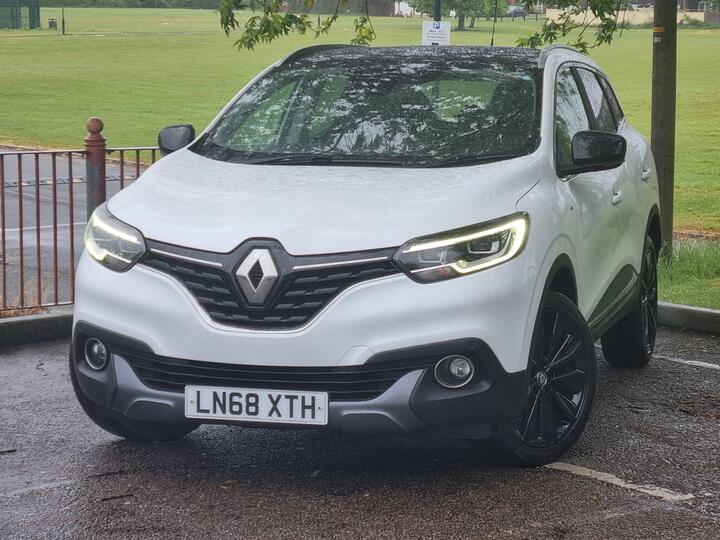 Renault Kadjar 1.2 TCe Signature Nav Euro 6 (s/s) 5dr Renault Kadjar 1.2 TCe Signature Nav Euro 6 (s/s) 5dr