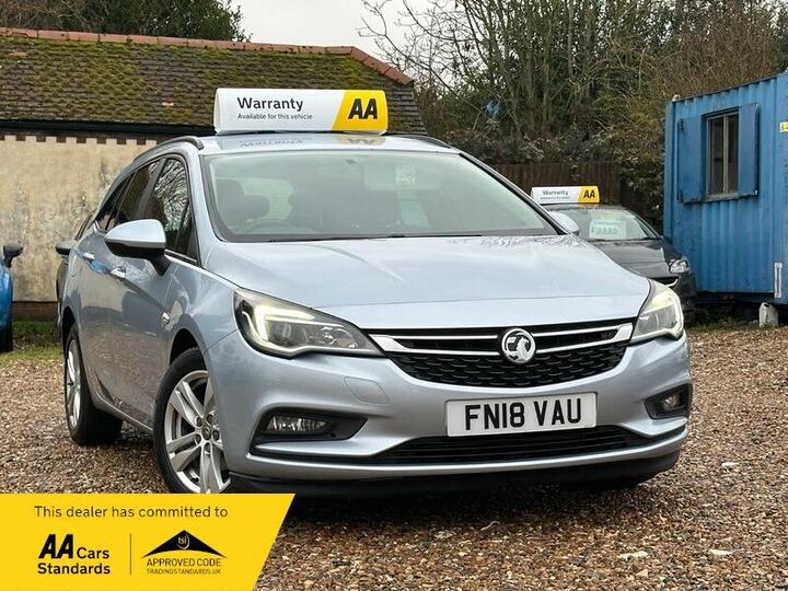 Vauxhall Astra 1.6 CDTi EcoTEC BlueInjection Tech Line Nav Sports Tourer Euro 6 (s/s) 5dr