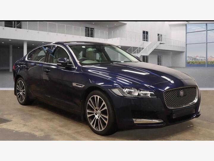 Jaguar XF 2.0d Portfolio Auto AWD Euro 6 (s/s) 4dr