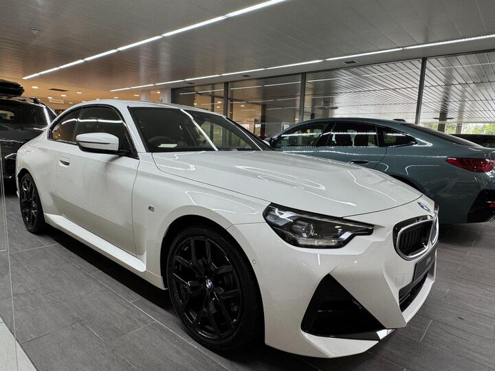 BMW 2 Series 2.0 220i M Sport Auto Euro 6 (s/s) 2dr